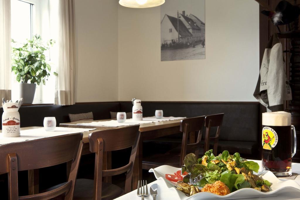 Hotel & Brauerei-Gasthof Neuwirt Нойбург-ан-дер-Донау Экстерьер фото