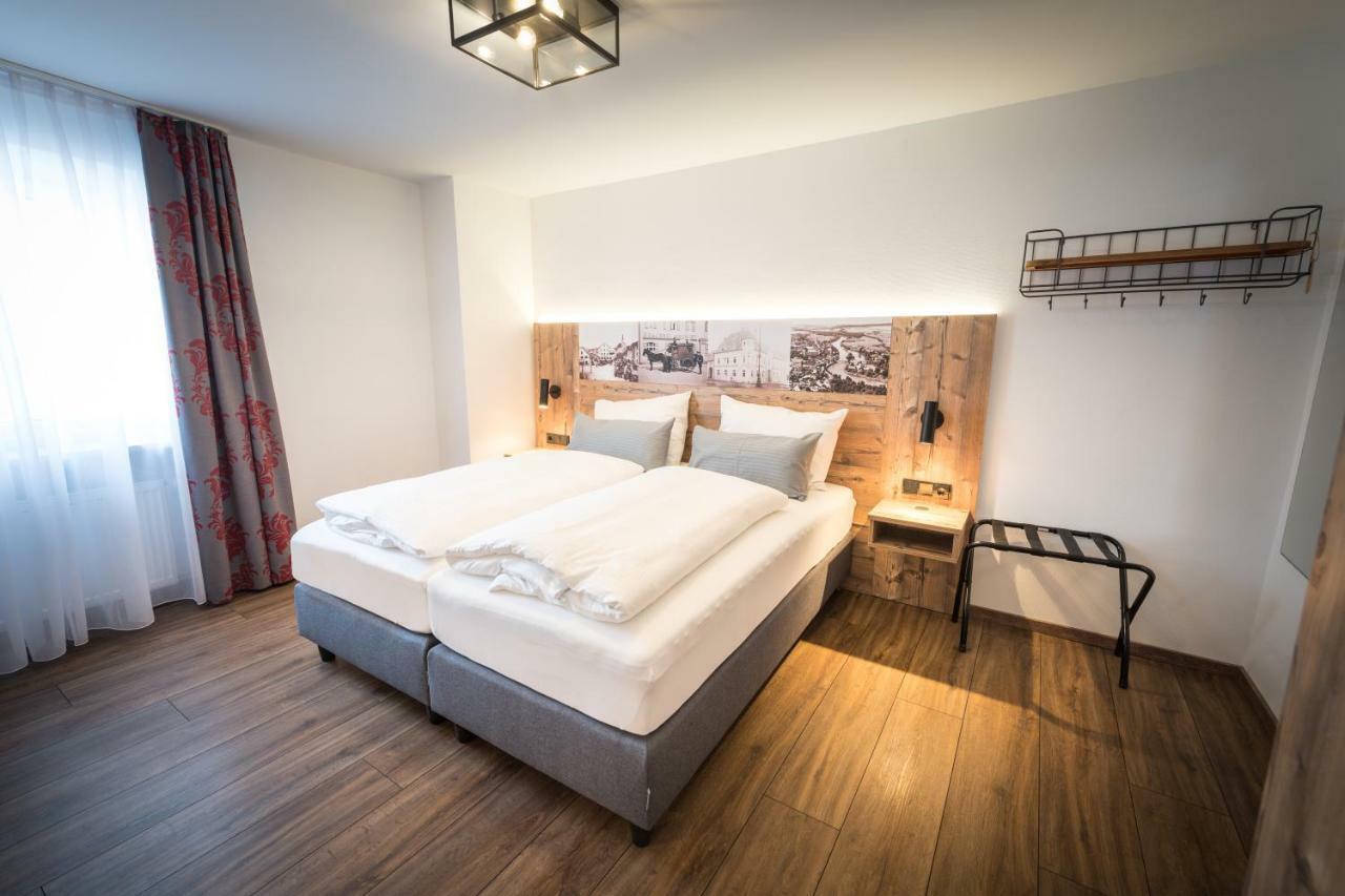 Hotel & Brauerei-Gasthof Neuwirt Нойбург-ан-дер-Донау Экстерьер фото